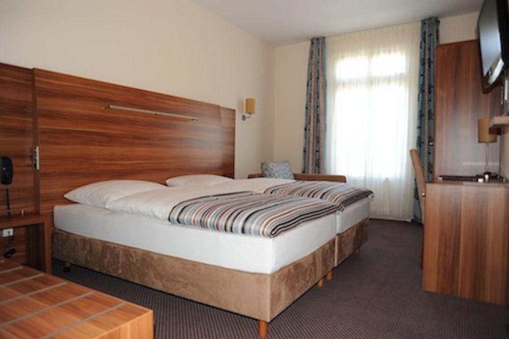 Albert Premier Hotel Bagnoles-de-l'Orne Ngoại thất bức ảnh